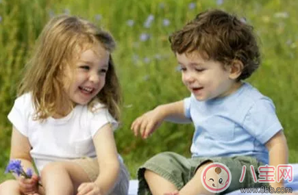 初春寶寶穿衣指南 四月寶寶衣服穿幾件好