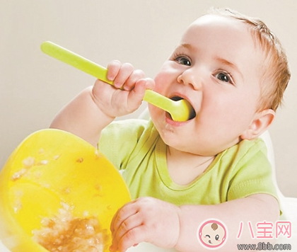 寶寶多大可以吃紅薯 寶寶便秘可以吃紅薯嗎 寶寶多大可以吃紅薯 寶寶便秘可以吃紅薯嗎