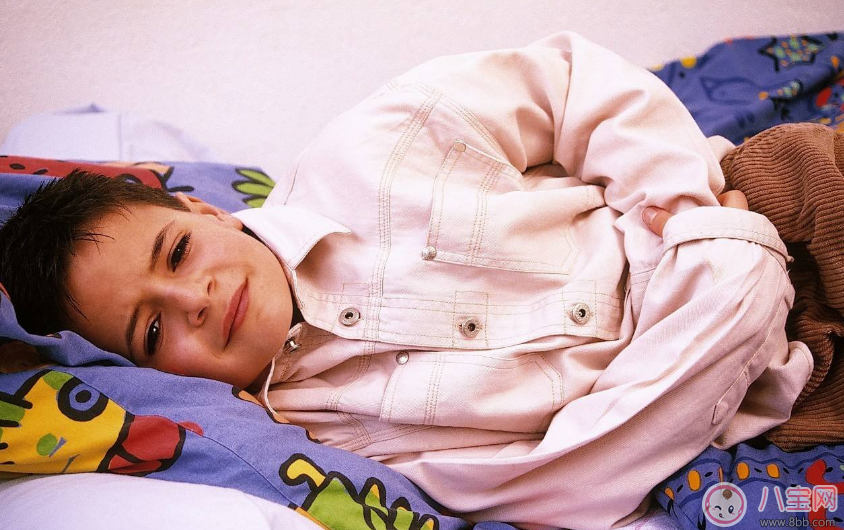 孩子肚子痛需要看醫(yī)生嗎 孩子肚子痛哪些情況需要看醫(yī)生