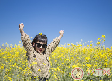 曬幸福美好的親子時光說說朋友圈 快樂親子時光的經(jīng)典語錄 曬幸福美好的親子時光說說朋友圈 快樂親子時光的經(jīng)典語錄