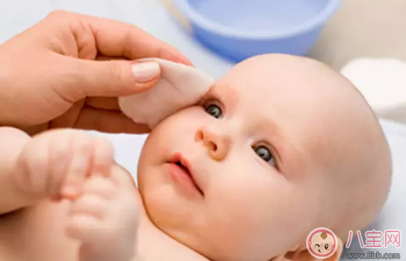 寶寶睡覺出汗體虛怎么辦 寶寶病理性多汗怎么辦 寶寶睡覺出汗體虛怎么辦 寶寶病理性多汗怎么辦