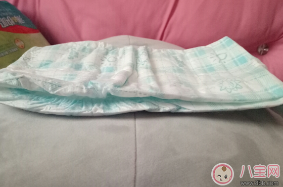 雀氏薄快吸和好奇鉑金哪個好 雀氏薄快吸紙尿褲使用測評 雀氏薄快吸和好奇鉑金哪個好 雀氏薄快吸紙尿褲使用測評