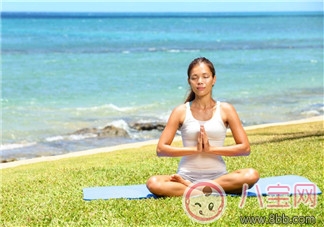 產后排寒怎么艾灸針灸拔罐 哺乳期后腹部一堆肉如何排寒 