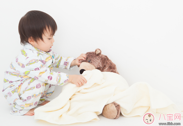 女兒發(fā)燒媽媽心情語錄 女兒發(fā)燒媽媽心疼說說句子 女兒發(fā)燒媽媽心情語錄 女兒發(fā)燒媽媽心疼說說句子