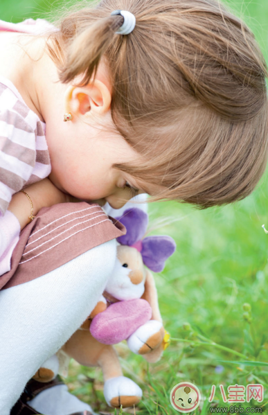 2歲寶寶愛(ài)耍小性子怎么辦 怎么和2歲寶寶講道理