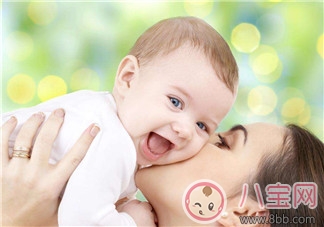 斷奶舍不得的感人心情句子 給孩子斷奶的感人說說 斷奶舍不得的感人心情句子 給孩子斷奶的感人說說