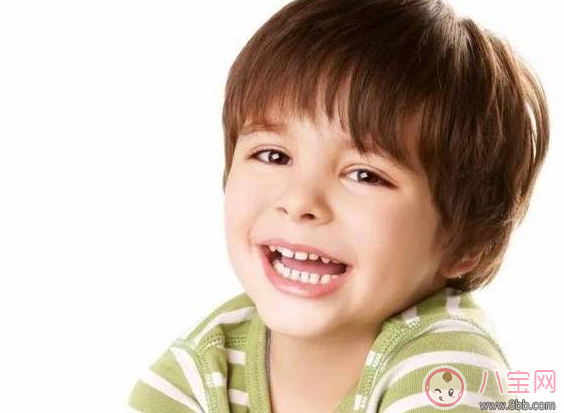 寶寶牙齒變成灰色怎么回事 寶寶牙齒變成灰色棕色怎么辦