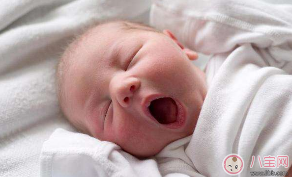 孩子很小就打鼾怎么辦 孩子從小就打鼾怎么糾正