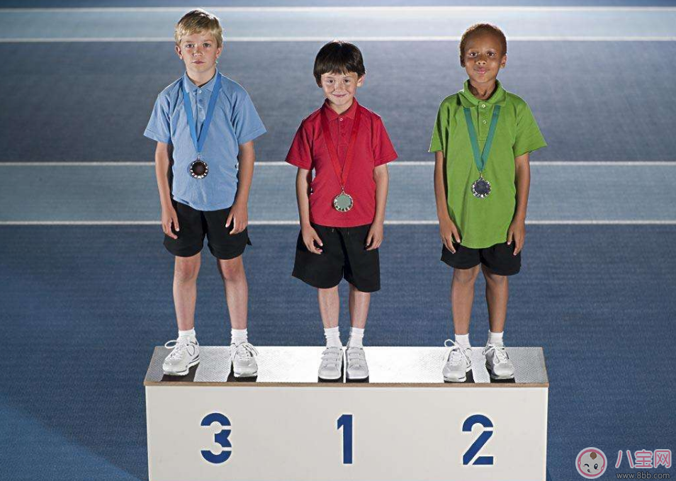 孩子領獎的感慨句子 分享孩子領獎的心情說說短語