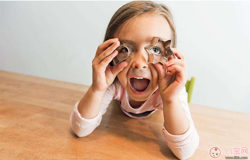 孩子淘氣的心情說說 孩子淘氣不聽話說說朋友圈圖片