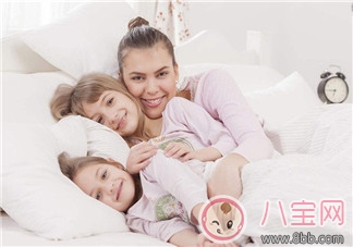 孩子早上起床太早好嗎 早起對孩子身體有什么好處 孩子早上起床太早好嗎 早起對孩子身體有什么好處