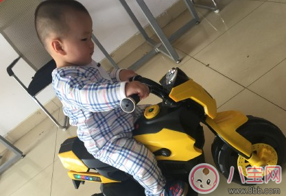 帶孩子累又幸福的句子 帶寶寶雖然累但是幸福的說說