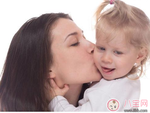 女人為了娃太累的說說圖片 再苦再累為了孩子的心情感慨 女人為了娃太累的說說圖片 再苦再累為了孩子的心情感慨