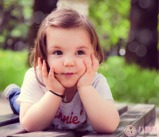 女人為了娃太累的說說圖片 再苦再累為了孩子的心情感慨 女人為了娃太累的說說圖片 再苦再累為了孩子的心情感慨