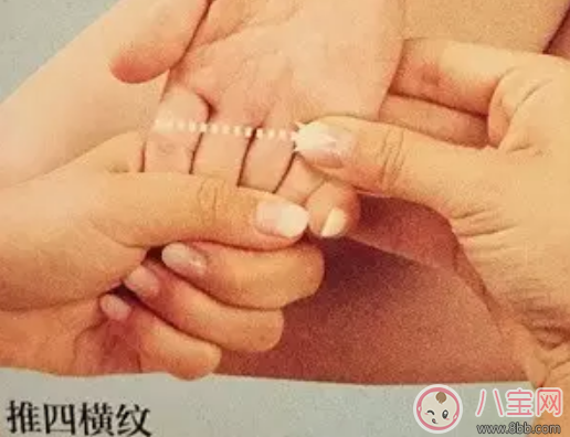 寶寶腸胃虛弱推拿方法 小兒消化不良推拿手法圖解