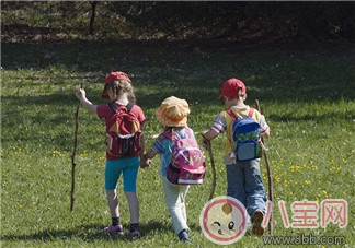 陪孩子爬山的唯美句子說說 帶孩子爬山的優美的心情短語