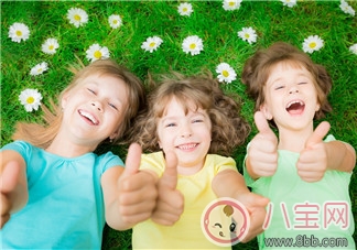 2歲寶寶不怎么說話怎么辦 怎樣訓練寶寶學說話