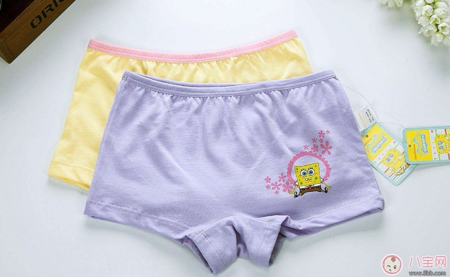 孩子長大一點是應該穿紙尿褲還是內(nèi)褲 孩子多大穿內(nèi)褲好 孩子長大一點是應該穿紙尿褲還是內(nèi)褲 孩子多大穿內(nèi)褲好