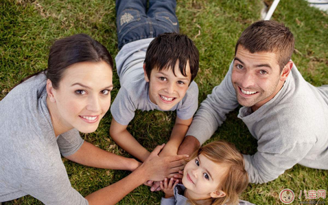 為什么會覺得養孩子很累 怎么帶孩子更科學 為什么會覺得養孩子很累 怎么帶孩子更科學