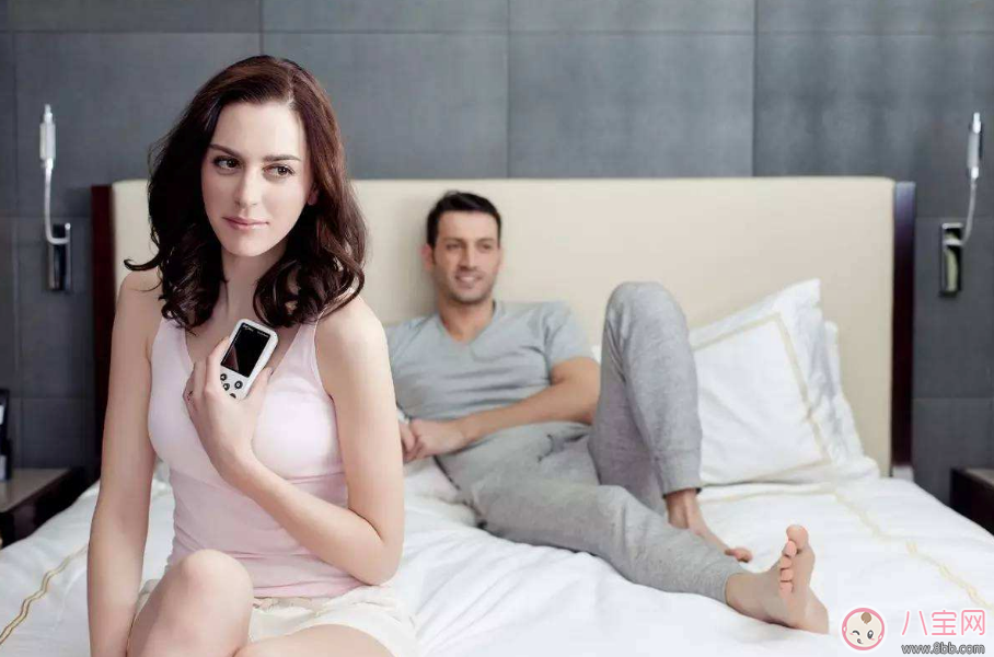 如何利用體溫和排卵試紙對照備孕 什么時候受孕最好