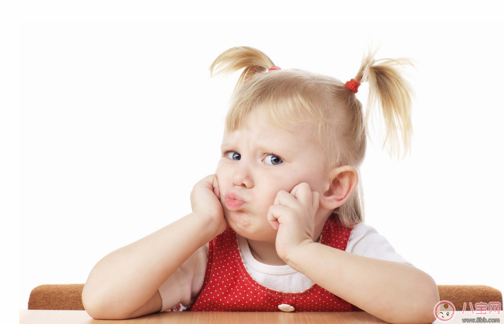 為什么小孩越來越任性 孩子特別任性怎么辦