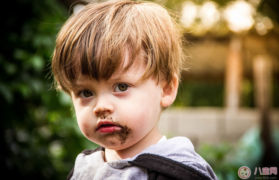 為什么小孩越來越任性 孩子特別任性怎么辦