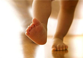 寶寶羅圈腿怎么矯正 怎么判斷是不是羅圈腿