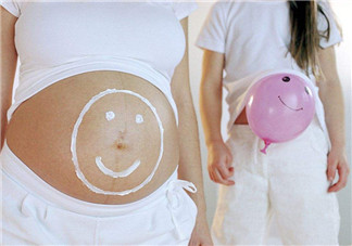 宣布懷孕的創意句子感慨 適合宣布懷孕特別的說說短語