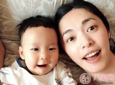 和孩子自拍曬圖怎么發(fā)朋友圈 和孩子臭美自拍的說說朋友圈