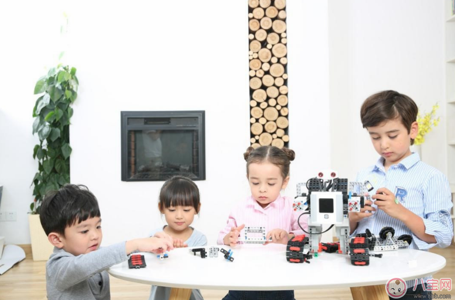 人工智能時代怎樣培養孩子 人工智能時代應該培養孩子什么