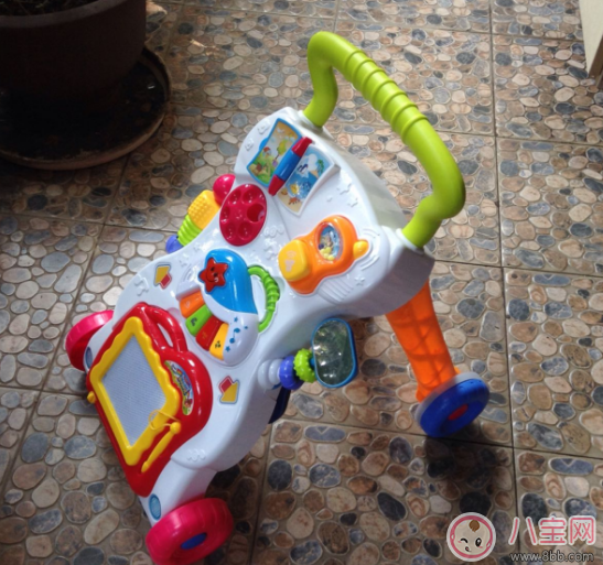 貝恩施嬰兒學步車怎么樣 貝恩施嬰兒學步車使用測評 貝恩施嬰兒學步車怎么樣 貝恩施嬰兒學步車使用測評