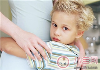 怎樣增加寶寶的安全感 為什么孩子缺乏安全感 怎樣增加寶寶的安全感 為什么孩子缺乏安全感