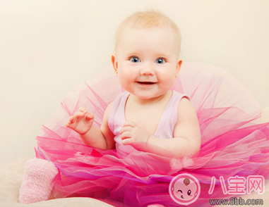 經常給寶寶把尿好不好 給寶寶把尿的危害大 經常給寶寶把尿好不好 給寶寶把尿的危害大