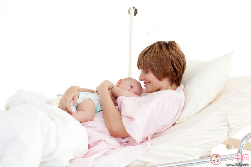 哺乳媽媽生病了之后不能吃藥嗎 媽媽在哺乳的時候哪些事情不能做