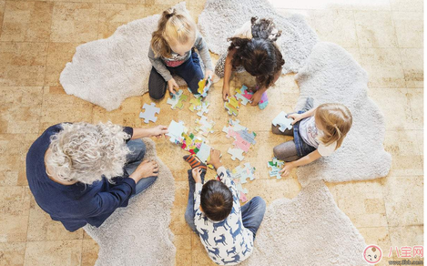 陪孩子玩游戲的心情說說 和孩子一起玩游戲的感慨心情句子 陪孩子玩游戲的心情說說 和孩子一起玩游戲的感慨心情句子