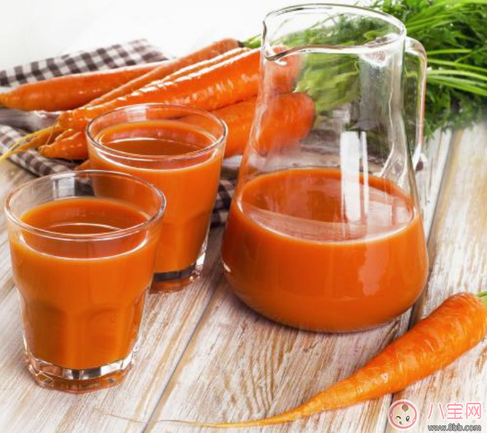喝胡蘿卜汁能預(yù)防乳腺癌嗎 如何自制胡蘿卜汁