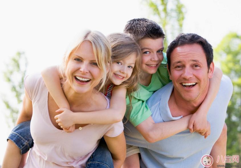 權(quán)威型教養(yǎng)方式是什么 權(quán)威的家庭教養(yǎng)方式對不對