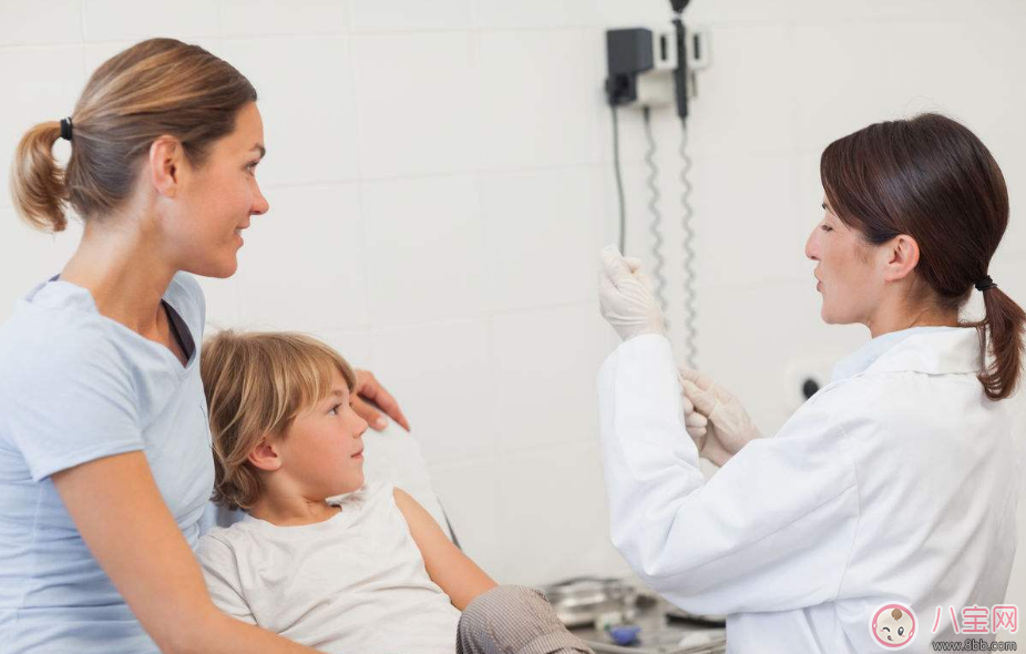 帶寶寶打針自己哭了的心情說說 寶寶打針哭的是自己的感慨說說句子