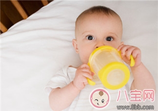 寶寶拉肚子脫水的表現 寶寶拉肚子脫水怎么辦