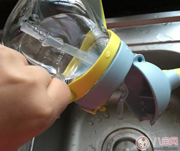 膳魔師小兔子吸管杯怎么樣 膳魔師小兔子吸管杯使用測評