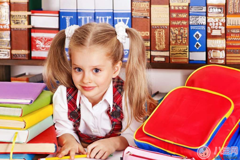 為什么畫畫能開發孩子的智力 孩子幾歲開始學畫畫好 為什么畫畫能開發孩子的智力 孩子幾歲開始學畫畫好