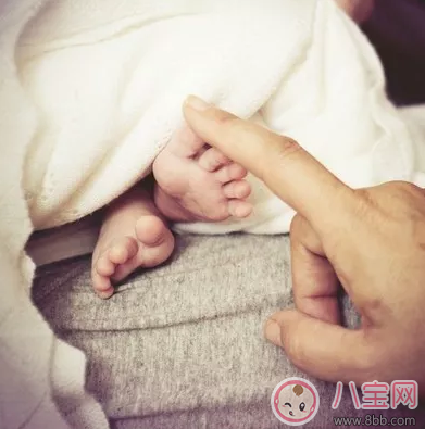 不知道怎么和孩子相處怎么辦 怎么和孩子養成良好的親子關系 不知道怎么和孩子相處怎么辦 怎么和孩子養成良好的親子關系