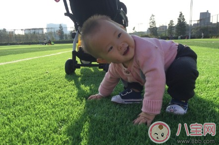 有關周末親子時光的心情句子 周末親子時光就要放肆的笑