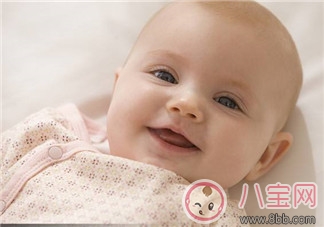 小孩長濕疹是什么原因 引起寶寶濕疹常見過敏原有哪些 小孩長濕疹是什么原因 引起寶寶濕疹常見過敏原有哪些