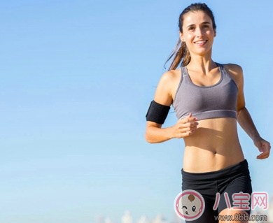 月經快來了可以跑步嗎 月經前后跑步好不好