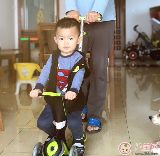 高樂寶滑板車怎么樣 法國高樂寶五合一可坐滑板車測評