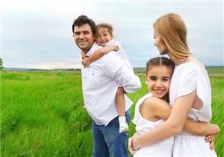 陪孩子游玩的心情短語 帶孩子游玩后的說說朋友圈 陪孩子游玩的心情短語 帶孩子游玩后的說說朋友圈