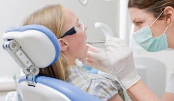 哺乳期可以拔牙嗎 麻藥對喂奶有沒有影響