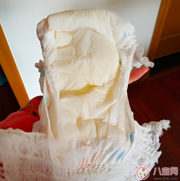 爽然拉拉褲和花王拉拉褲哪個好 爽然和花王拉拉褲對比測評 爽然拉拉褲和花王拉拉褲哪個好 爽然和花王拉拉褲對比測評