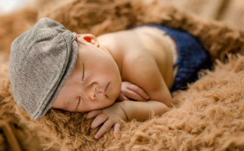 寶寶滿月照的祝福語心情說說 寶寶滿月照配唯美的句子說說朋友圈 寶寶滿月照的祝福語心情說說 寶寶滿月照配唯美的句子說說朋友圈